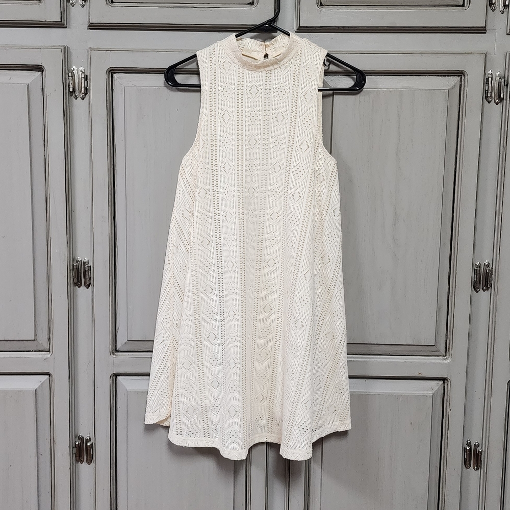 Rich and fabulously detailed short dress